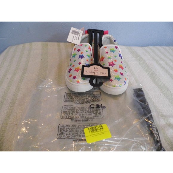 Nanette Lepore Girls Silver & Multicolor Star Sneakers Size Little Kid 11 - Picture 4 of 5